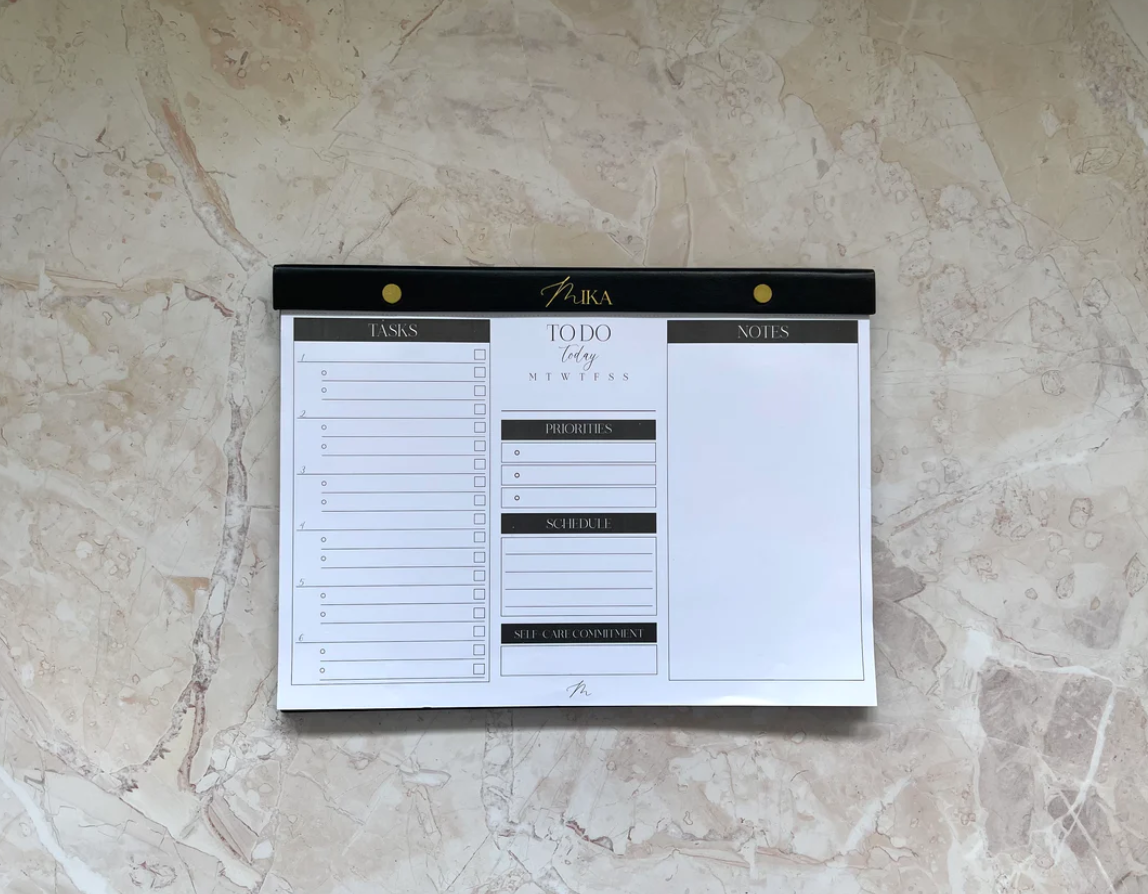 Mika Desk Planner